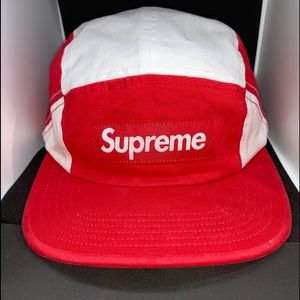 NEW! Auth.  sticker. SUPREME Contrast Panel Cap.